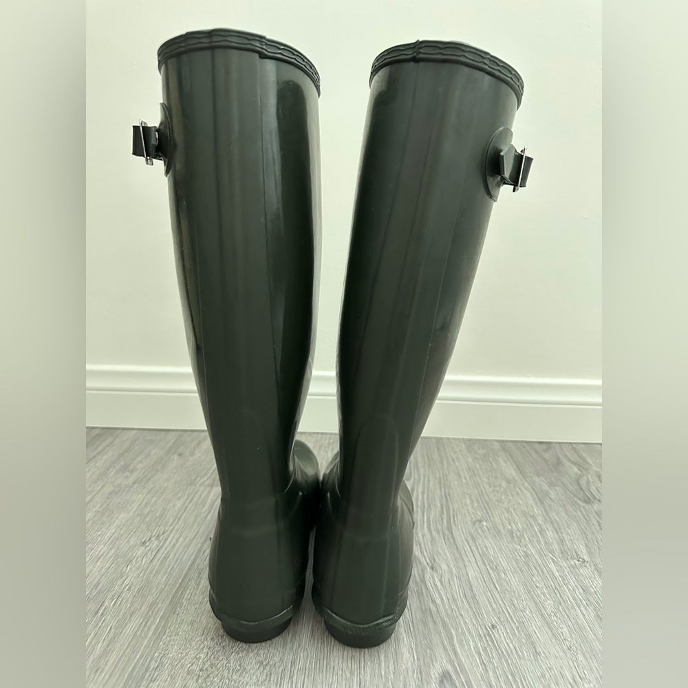 Hunter Tall Rain Boots, 7, Olive Green - Picture 3 of 5